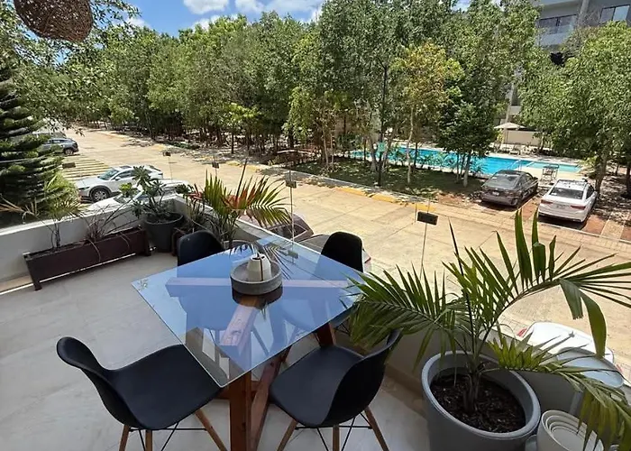 Luxueux Selvanova Coto 8 Apartment *